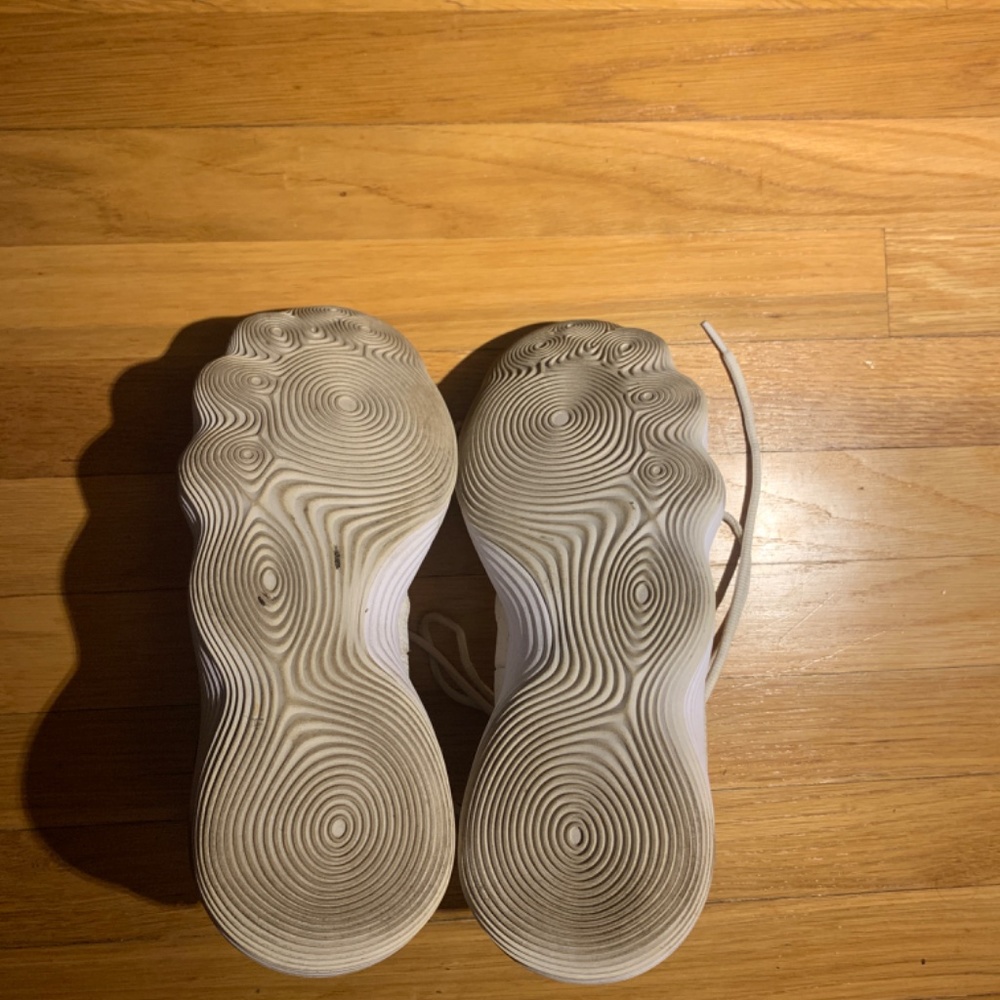 2017 White  Hyperdunks - Picture 4 of 4
